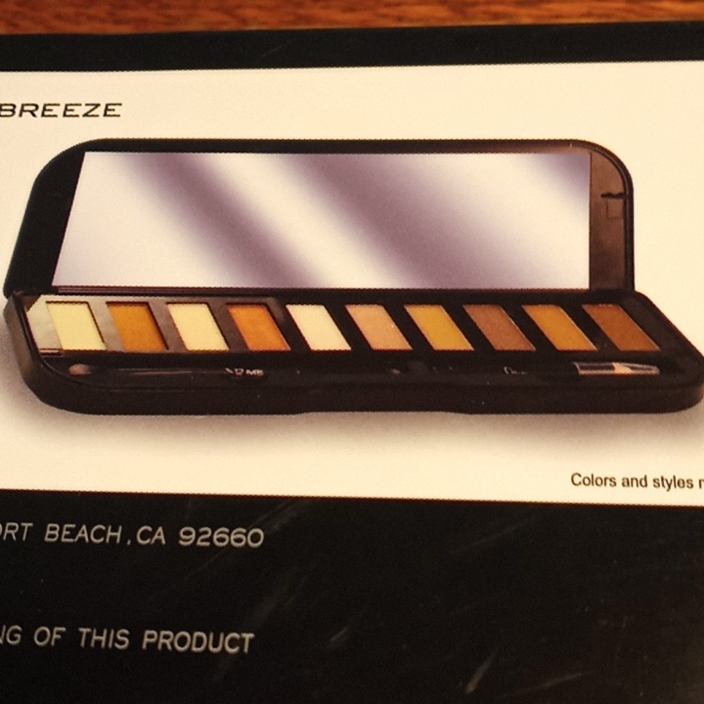 Eye makeup kit